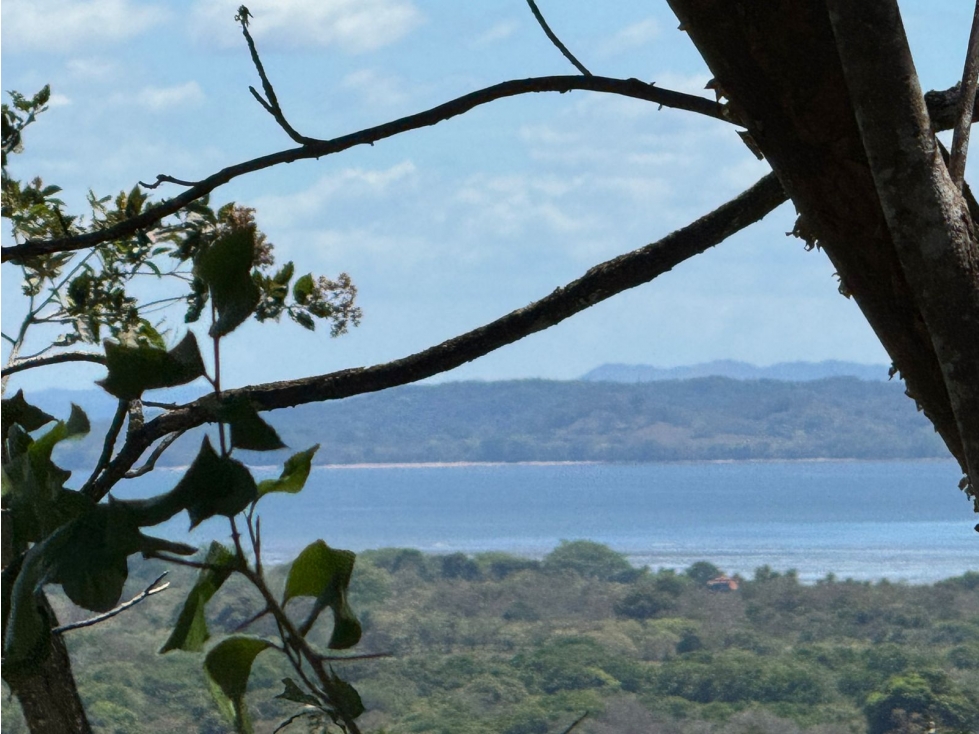 17.26 Hectáreas con Vista al Mar Cerca de Santa Catalina, Panamá - 1