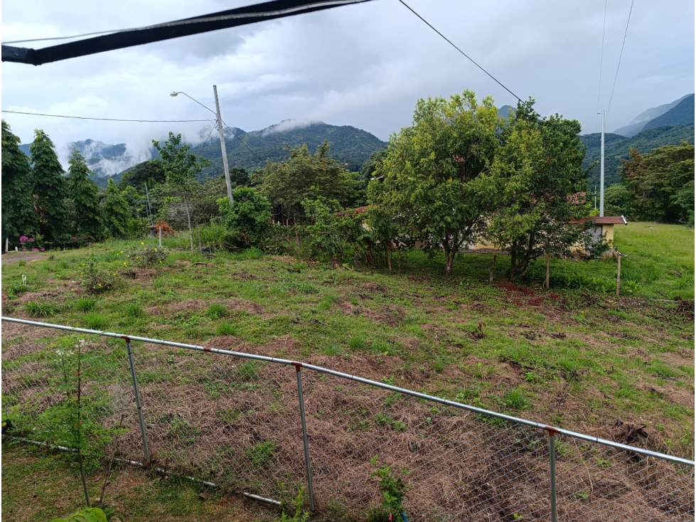 TERRENO CON VISTA A LAS MONTAÑAS EN VENTA EN SANTA FE - 4