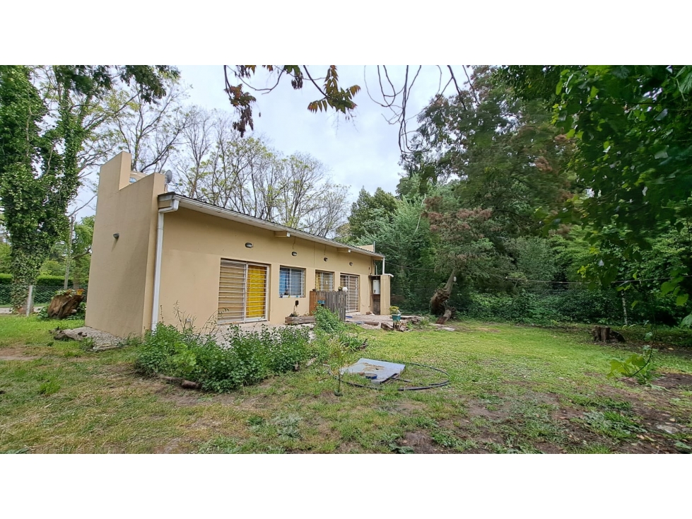 VENTA CASA 3 AMB - LA PERDIZ y TERU TERU- COLINA ALEGRE.