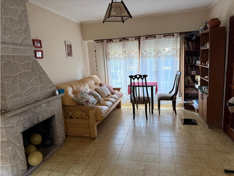 CASA 3 AMB con DEPENDENCIA - 9 DE JULIO 7000 - 2