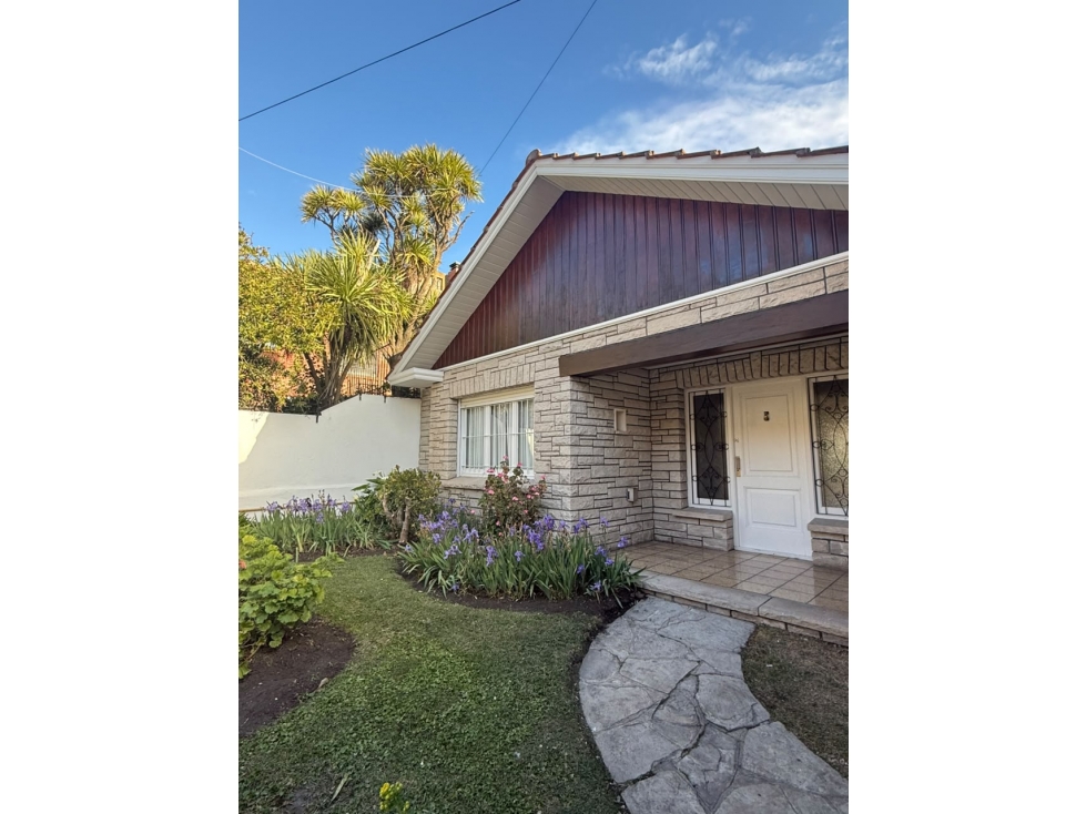 VENTA CHALET 3 AMB. GARAGE- CASTELLI 600 — foto 6
