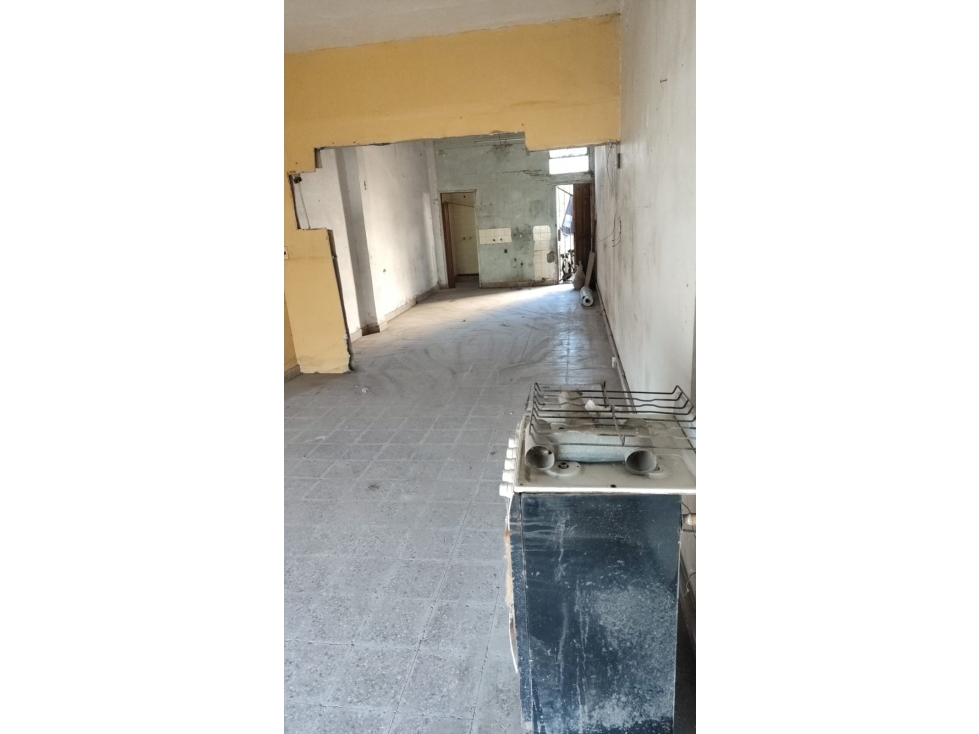 LOCAL EN TETAMANTI 1100 — foto 4