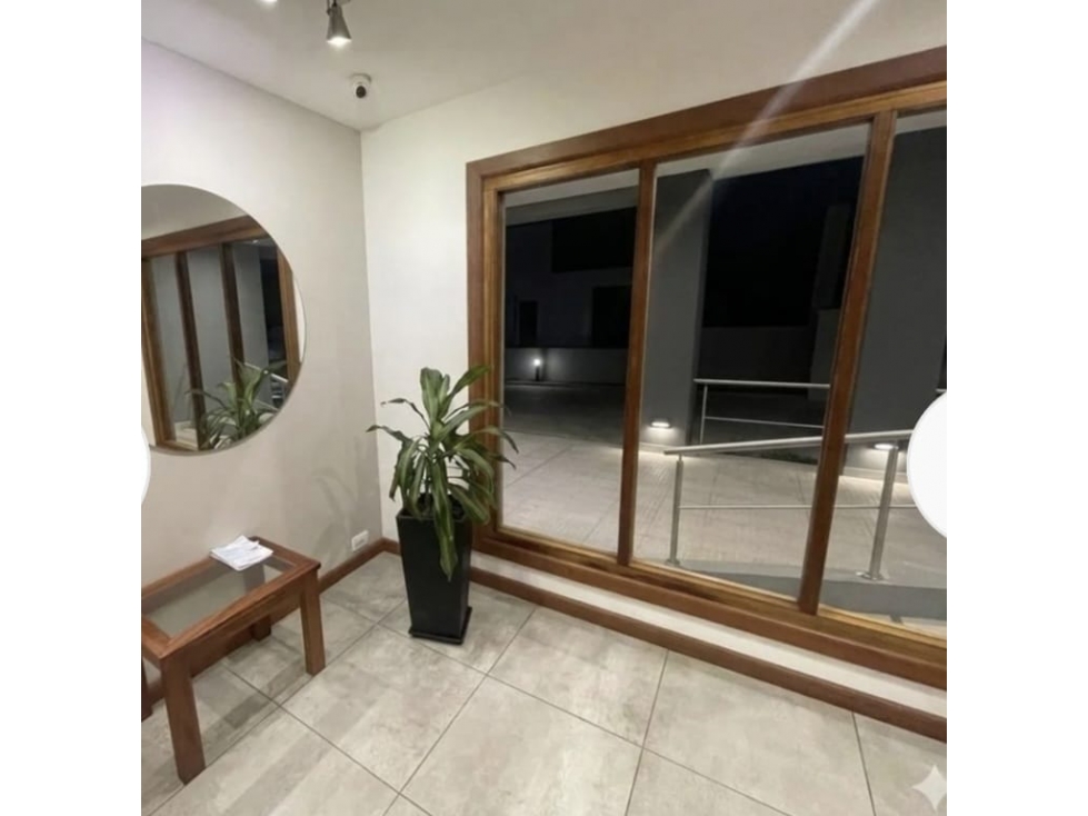 VENTA 2 AMB. FRENTE Y COCHERA- RAWSON 3400 - 4