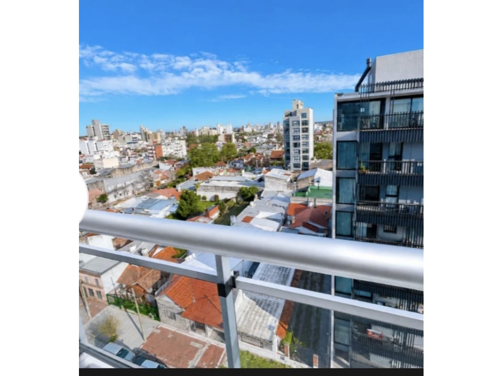 VENTA 2 AMB. FRENTE Y COCHERA- RAWSON 3400 - 6