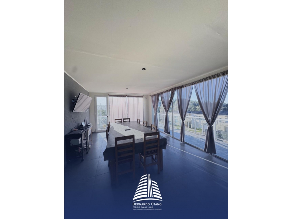 Casa en venta - (M. de San Martin 725) - 4