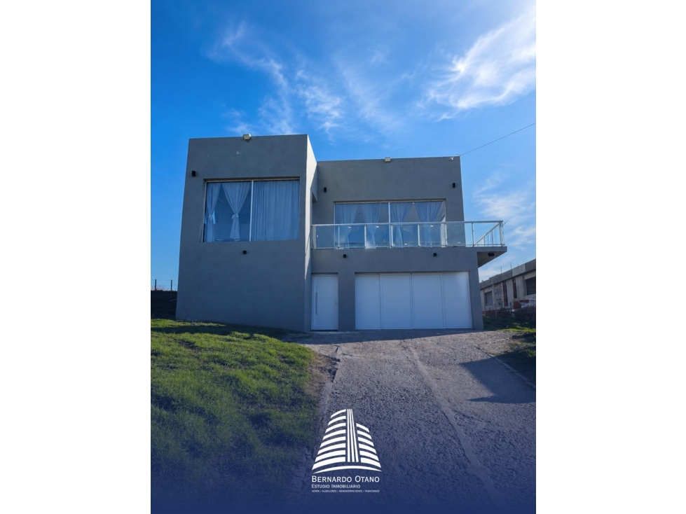 Casa en venta - (M. de San Martin 725) - 2