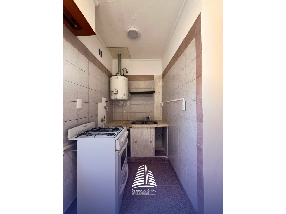 Monoambiente en venta - Sarmiento 700 - 4
