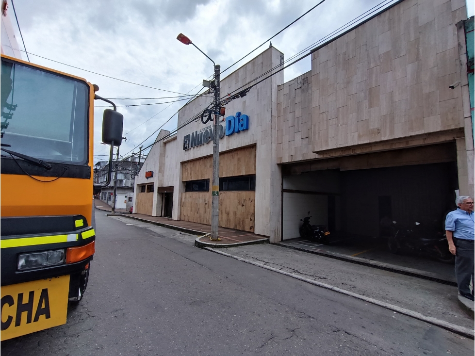 EDIFICIO CRA 6 CALLE 12 - 1