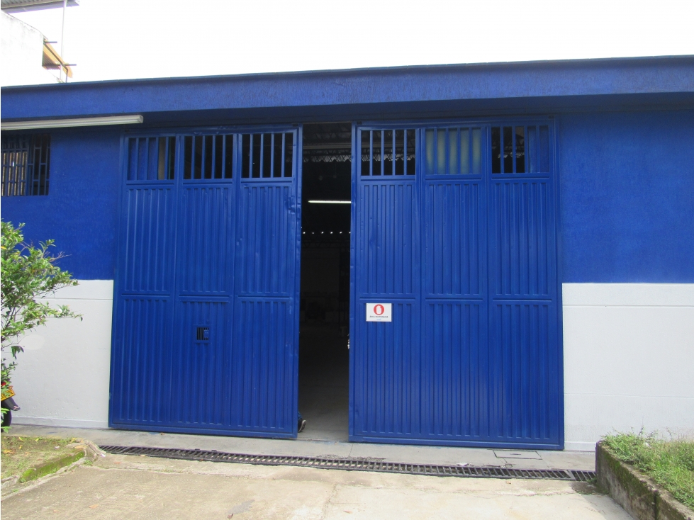 BODEGA SALADO 1.200M2 - 1