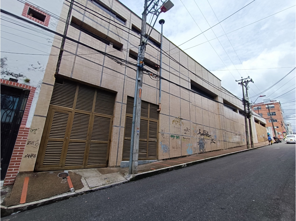 EDIFICIO CRA 6 CALLE 12 - 3