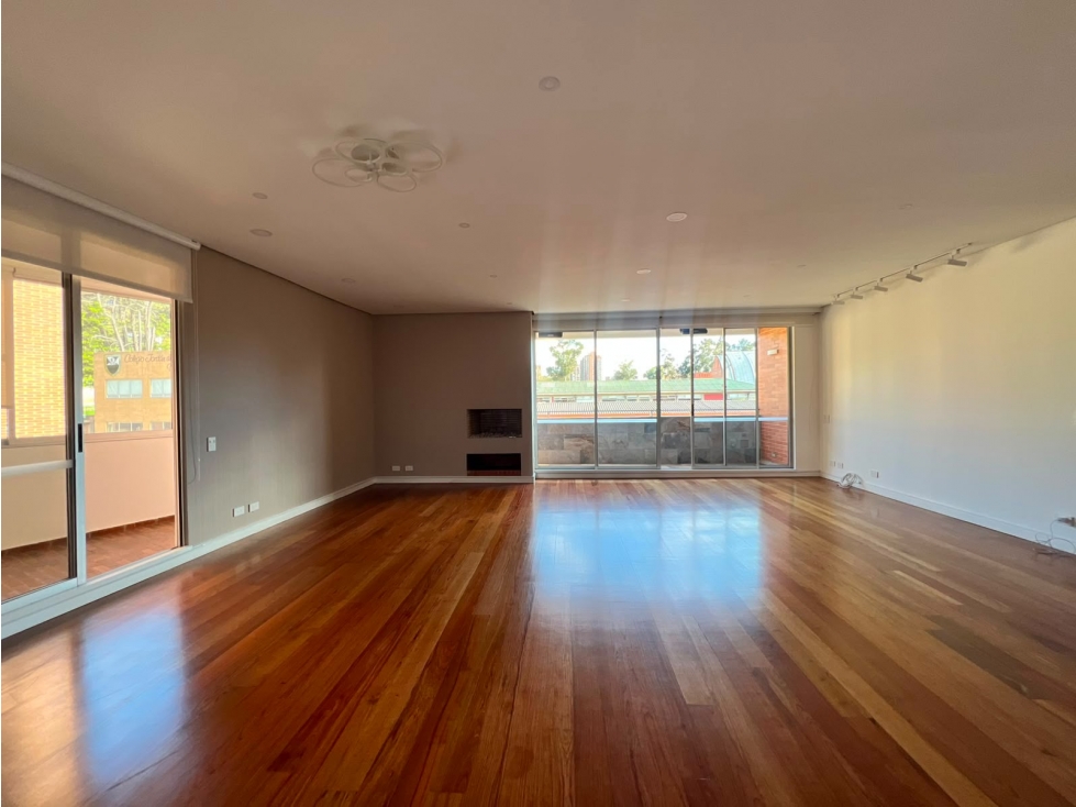 Apartamento en arriendo en Rosales Bajo — foto 2