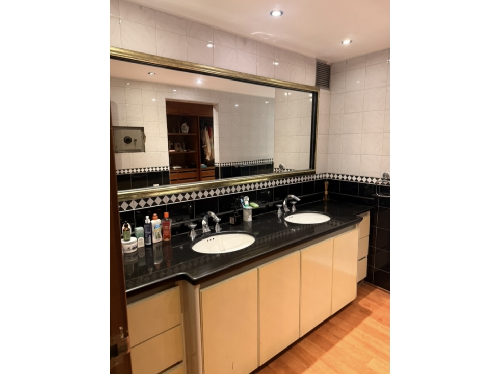 Apartamento en arriendo en Chicó — foto 6