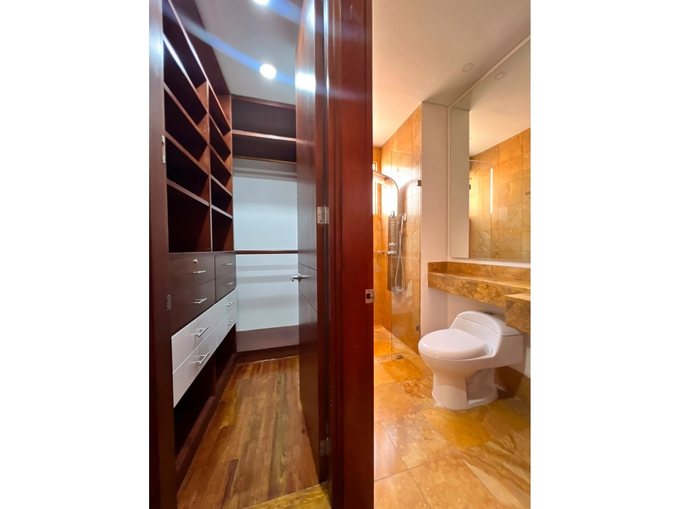 Apartamento en arriendo en Rosales Bajo — foto 6