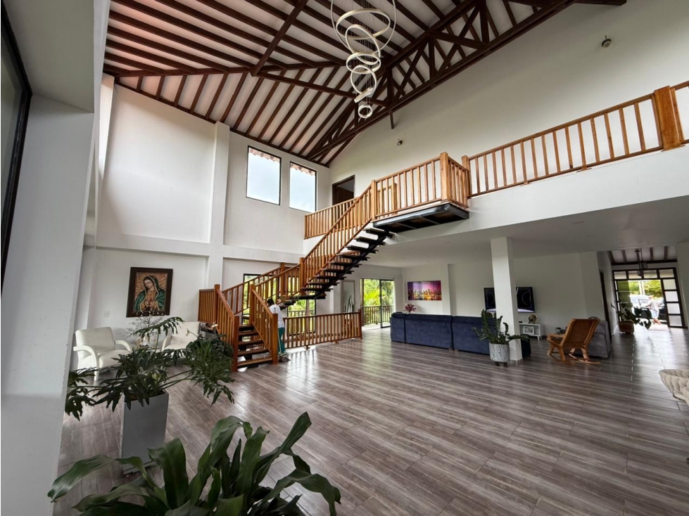 CASA CAMPESTRE AMPLIA Y ACOGEDORA PARA VENTA EN CERRITOS — foto 4