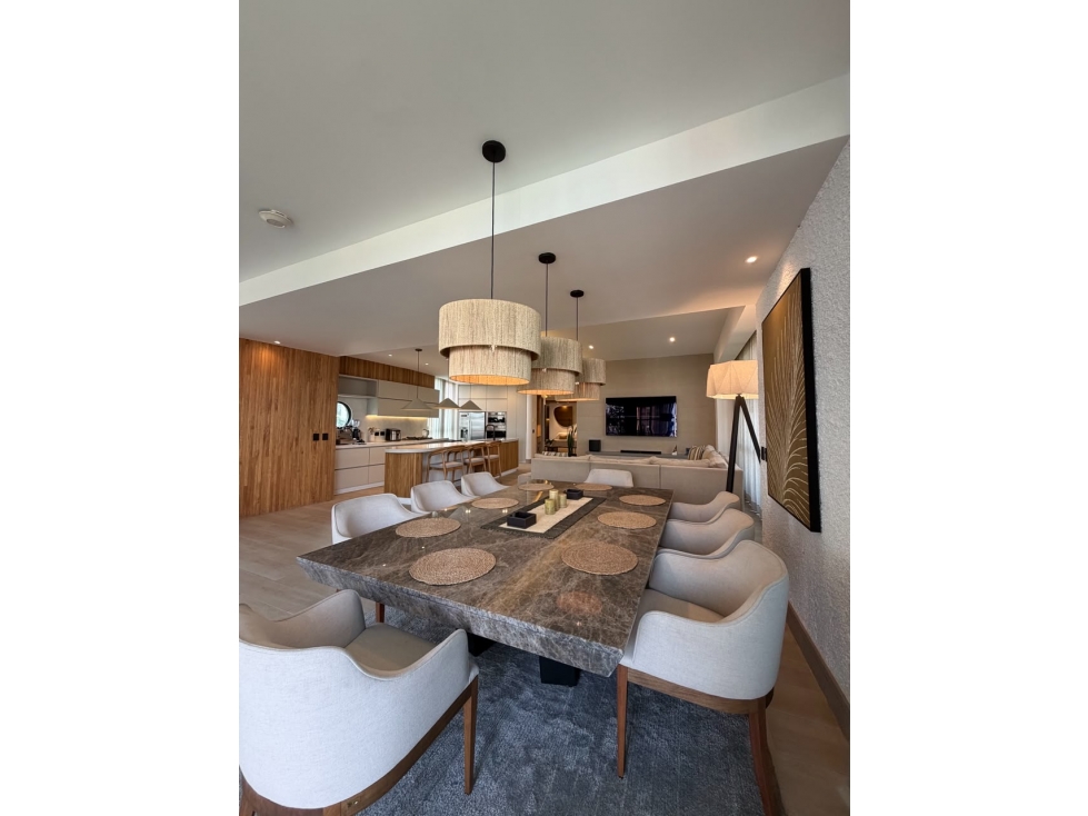 EXCLUSIVO Y LUJOSO APARTAMENTO EN PROVENZA — foto 5
