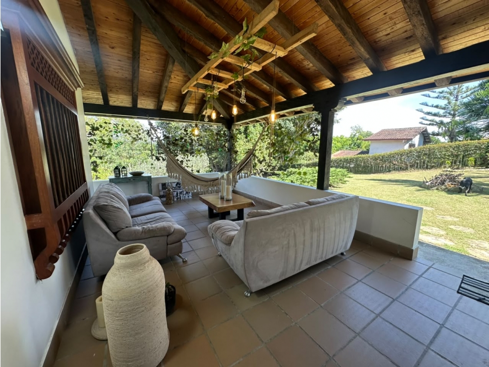 CASA FINCA A UN MINUTO DEL CARMEN DE VIBORAL - 6
