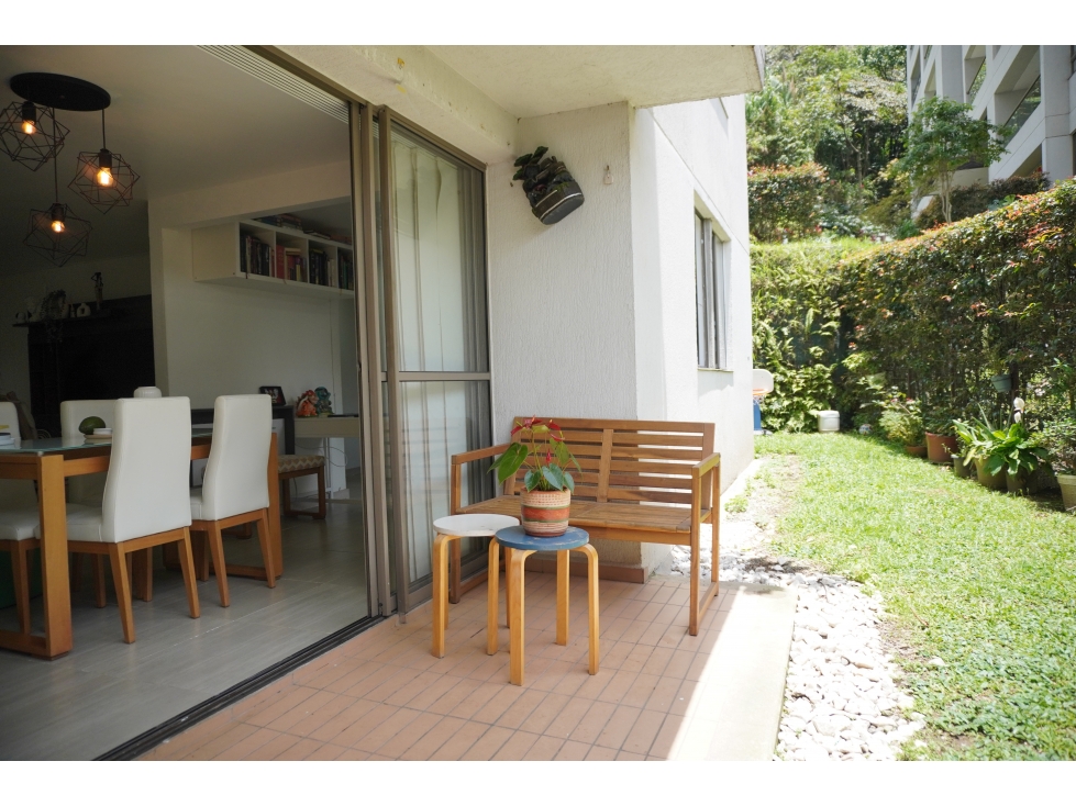 APARTAMENTO CON TERRAZA EN SABANETA