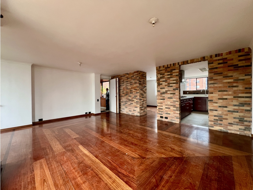 Duplex a la venta en el Poblado, A pasos del C.C Santa Fe — foto 3