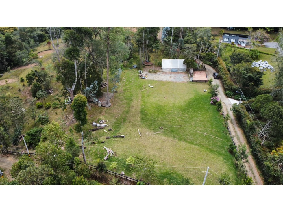 LOTE EN PARCELACIÓN VIA LA CEJA LA UNIÓN - 2