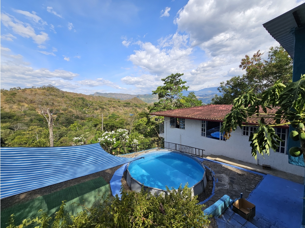 Casa campestre en venta - 1