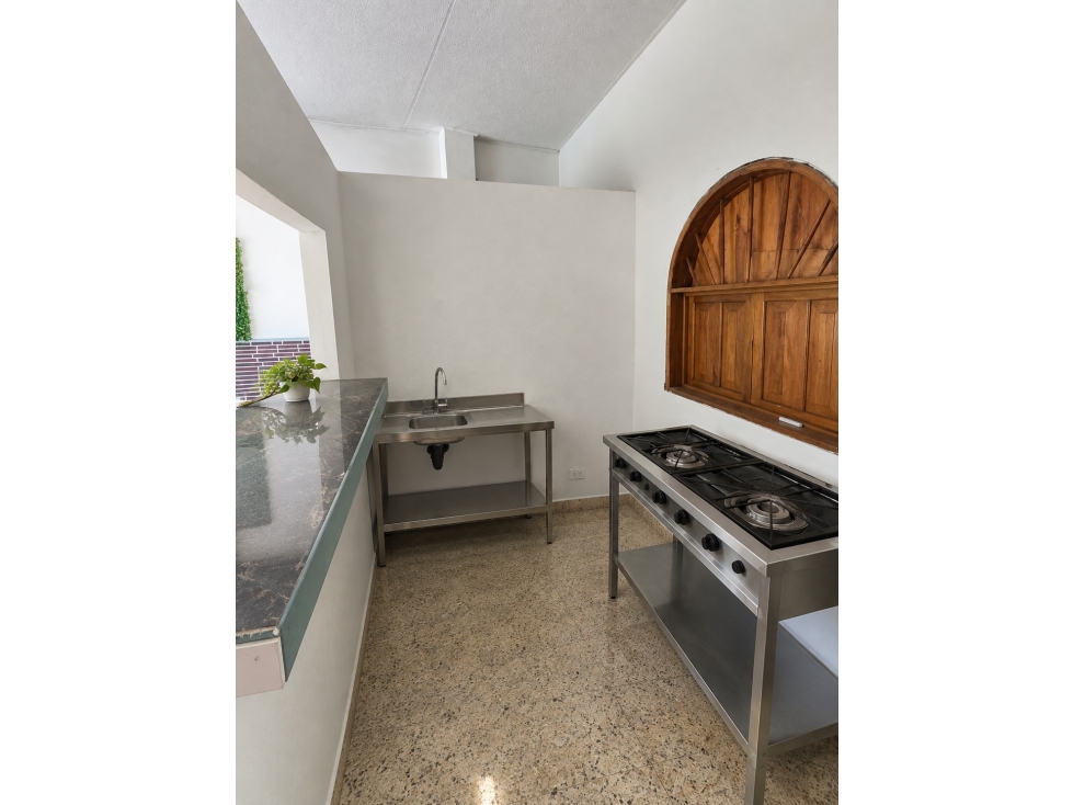 ¡Local comercial central en arriendo! - 4