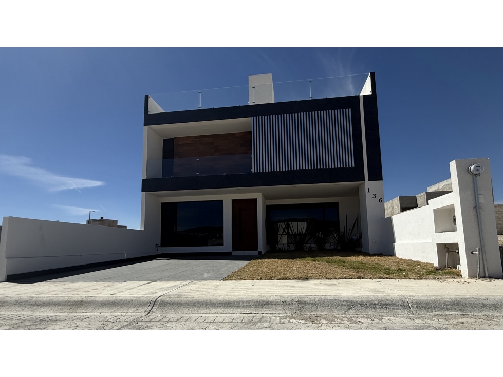CASA EN VENTA EN FRACC. VILLA AIROSA, PACHUCA, HIDALGO