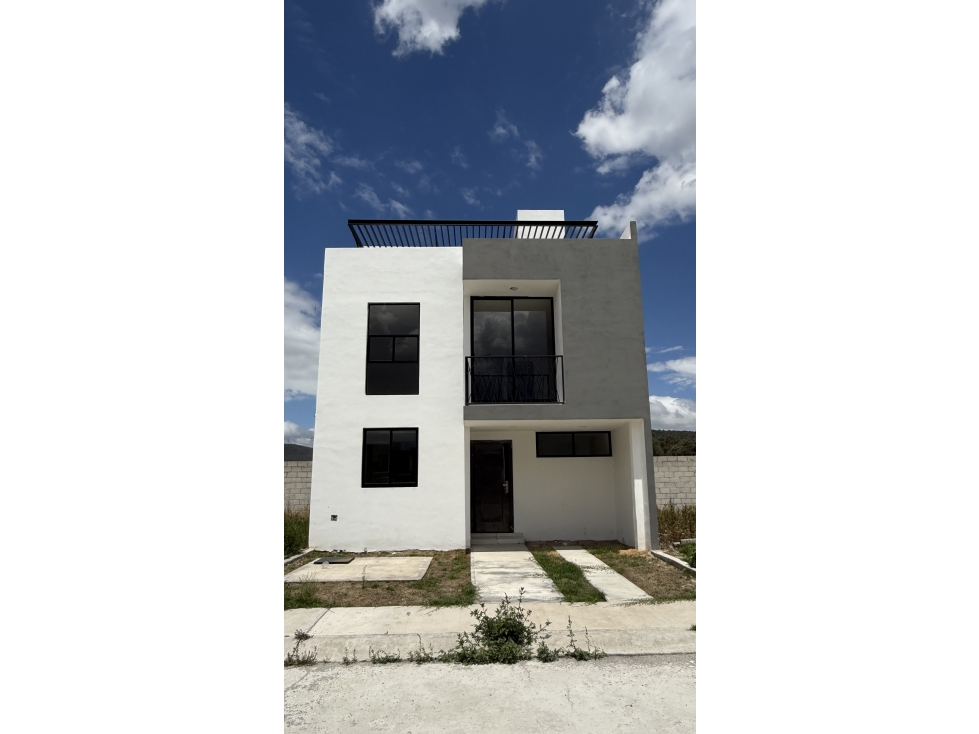 CASA EN VENTA, FRACC. SAUCILLO, CARR. PACHUCA-CD. SAHAGÚN - 1