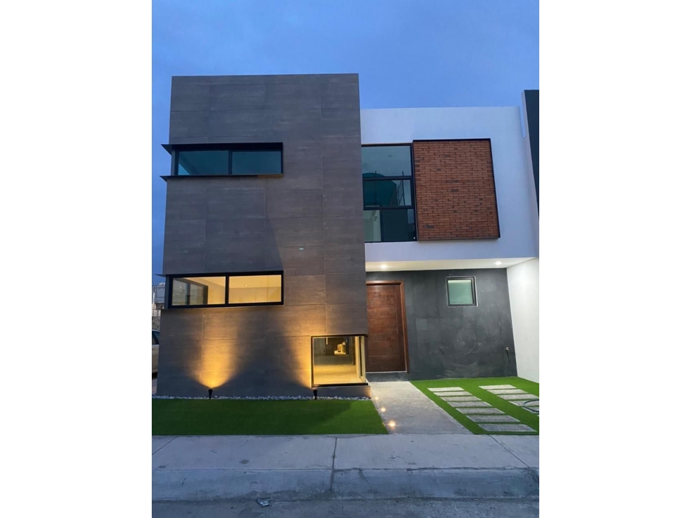 Casa en renta en Colosio Pachuca - 1