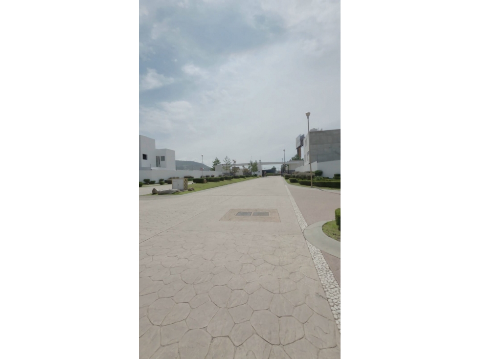 Lote Residencial en Venta en Los Frailes. - 4