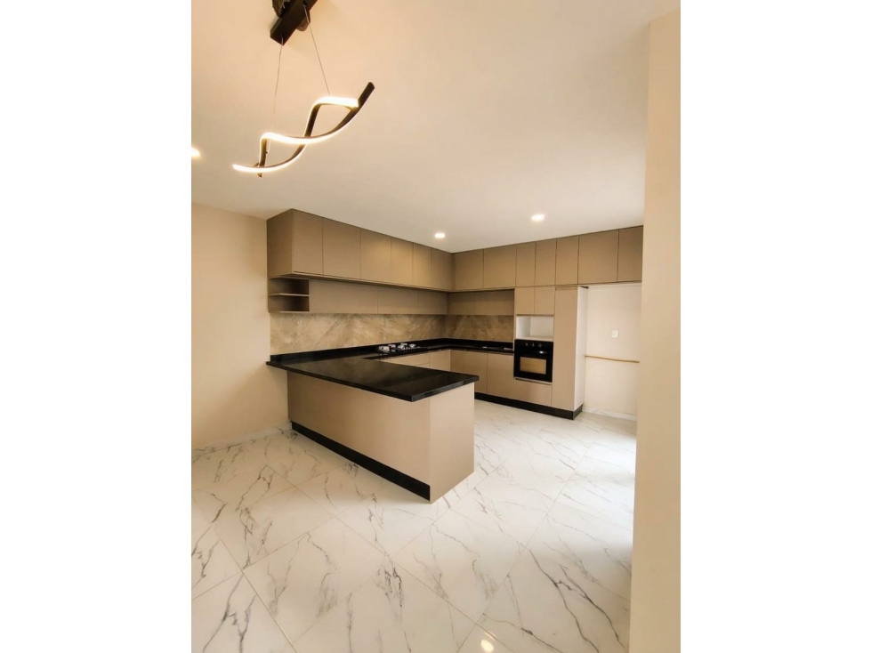 Casa en Venta en Residencial Platinum Pachuca 4 Recámara - 2