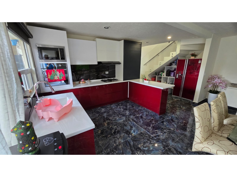 Casa en esquina con alberca y jacuzzi | Qavalta — foto 5