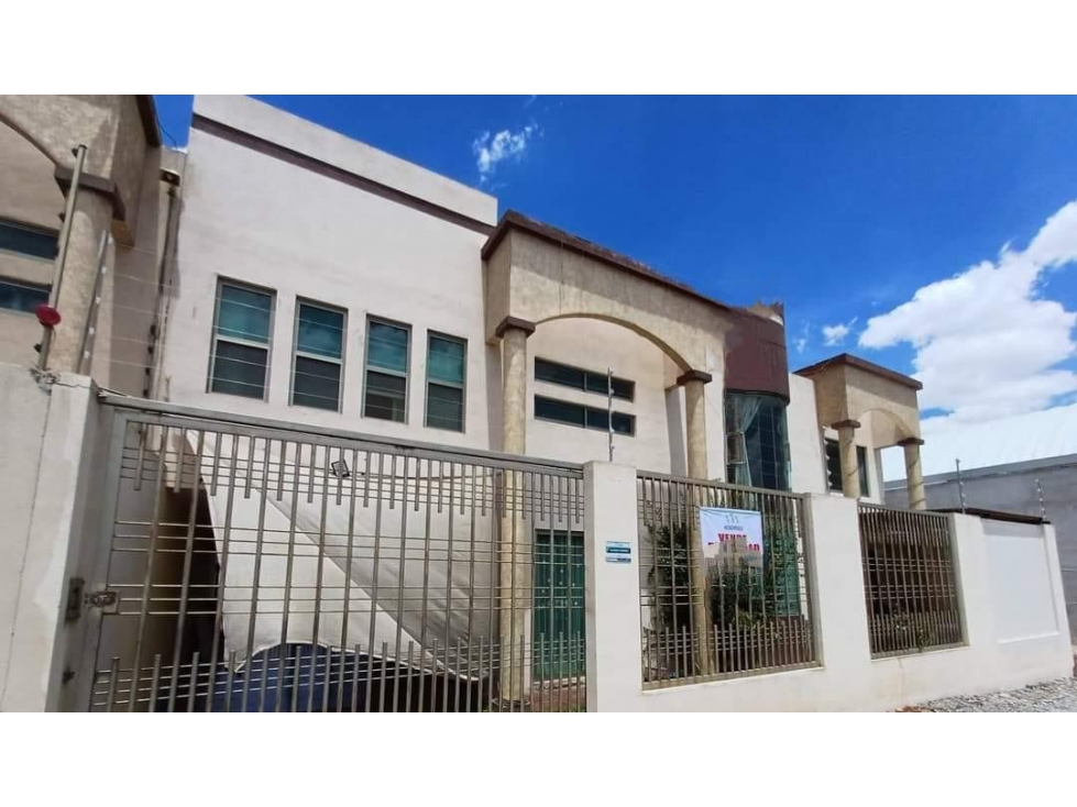 CASA EN VENTA EX HACIENDA DE COSCOTITLAN