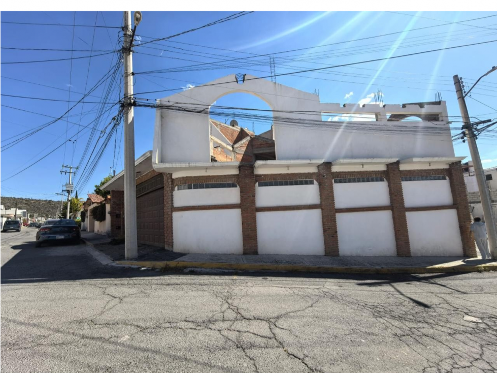 CASA EN VENTA BOSQUES DEL PEÑAR — foto 3