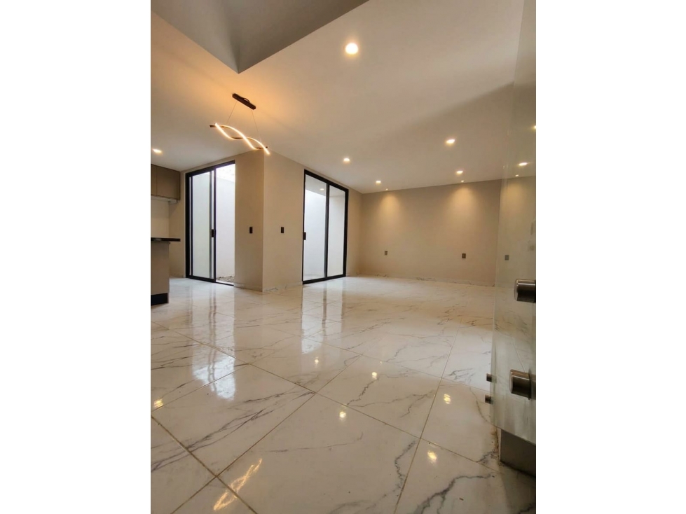 Casa en Venta en Residencial Platinum Pachuca 4 Recámara - 4