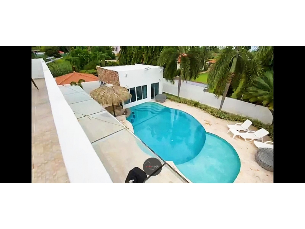 Vendo Hermosa Casa de Playa/Spectacular House for Sale in Coronado