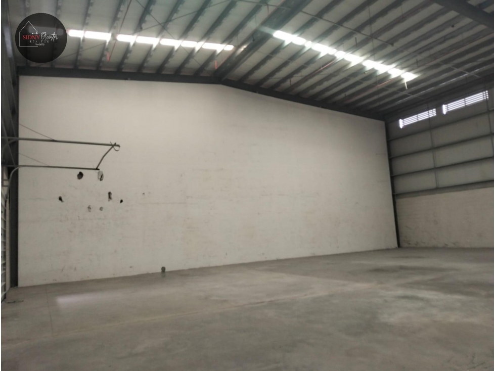 Alquilo Galeras desde 500m/Warehouses for Rent from 500m — foto 6