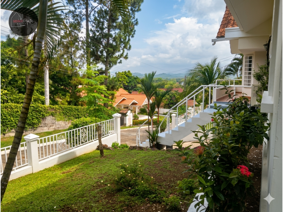 2 Story House for Sale Negotiable/Vendo Casa en La Montañesa — foto 4