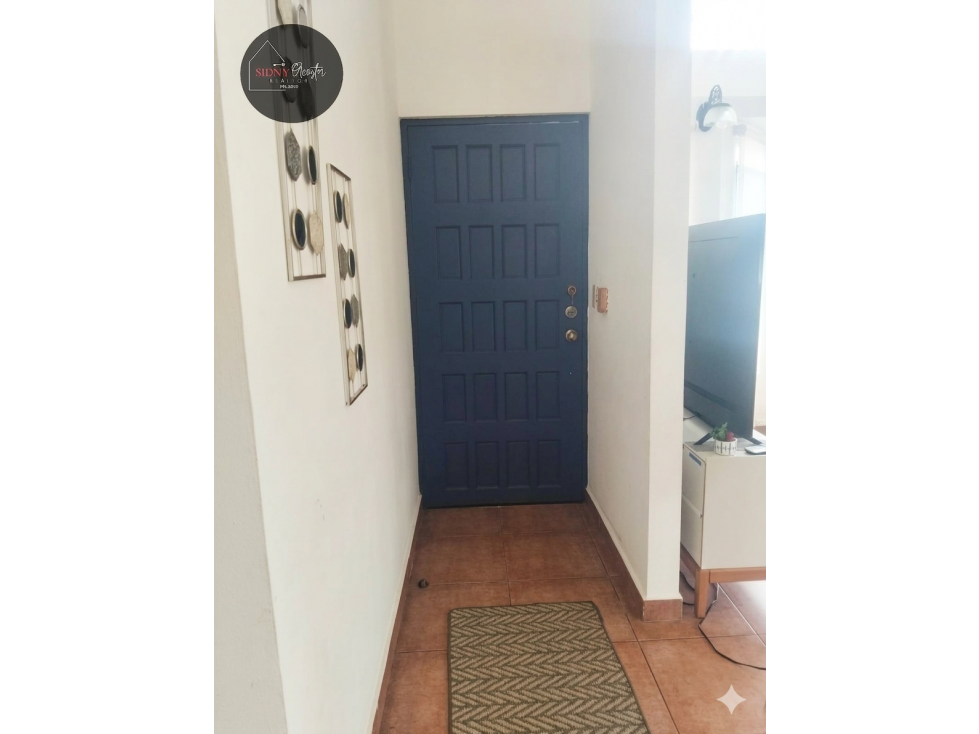 2 Story House for Sale Negotiable/Vendo Casa en La Montañesa — foto 5