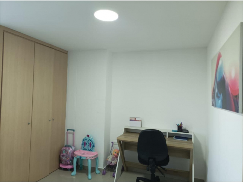 APARTAMENTO EDIFCIO PORTAL DE LOS ABETOS — foto 4