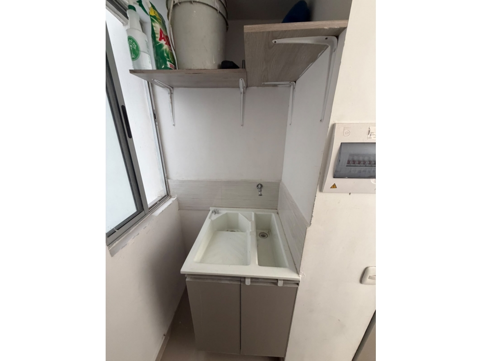 APARTAMENTO EN VENTA . EDIF. PUNTA ALTA ALTOFARO — foto 3