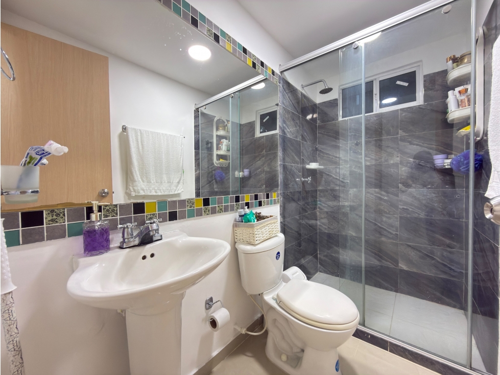 Apartamento en venta edificio PORTAL DE LOS ABETOS. — foto 4