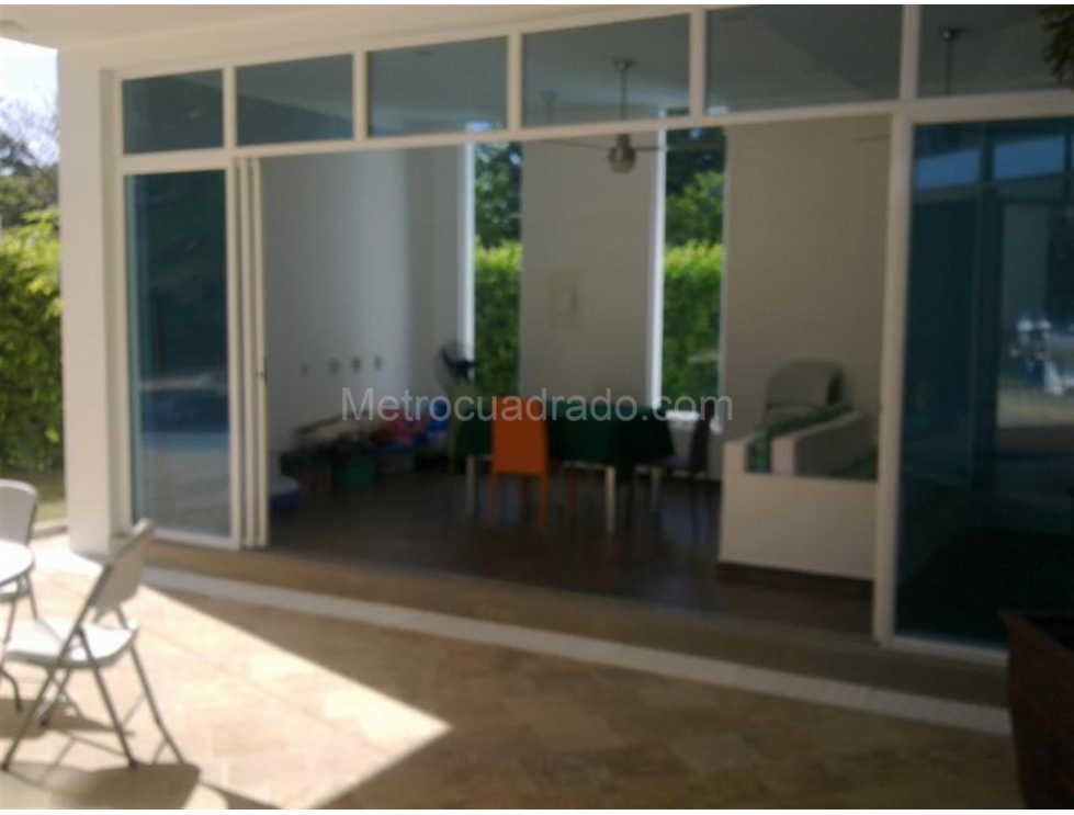 VENDO CASA CONDOMINIO EL IMPERIO CARMEN DE APICALA - 4