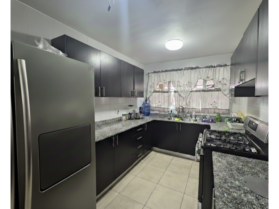 Venta de casa en PH Villa Tiber, Villas del Golf — foto 6