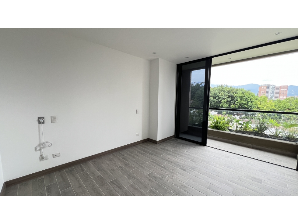 Apartamento de 52 metros en arriendo en Vitaly Senior's Club 317 — foto 3