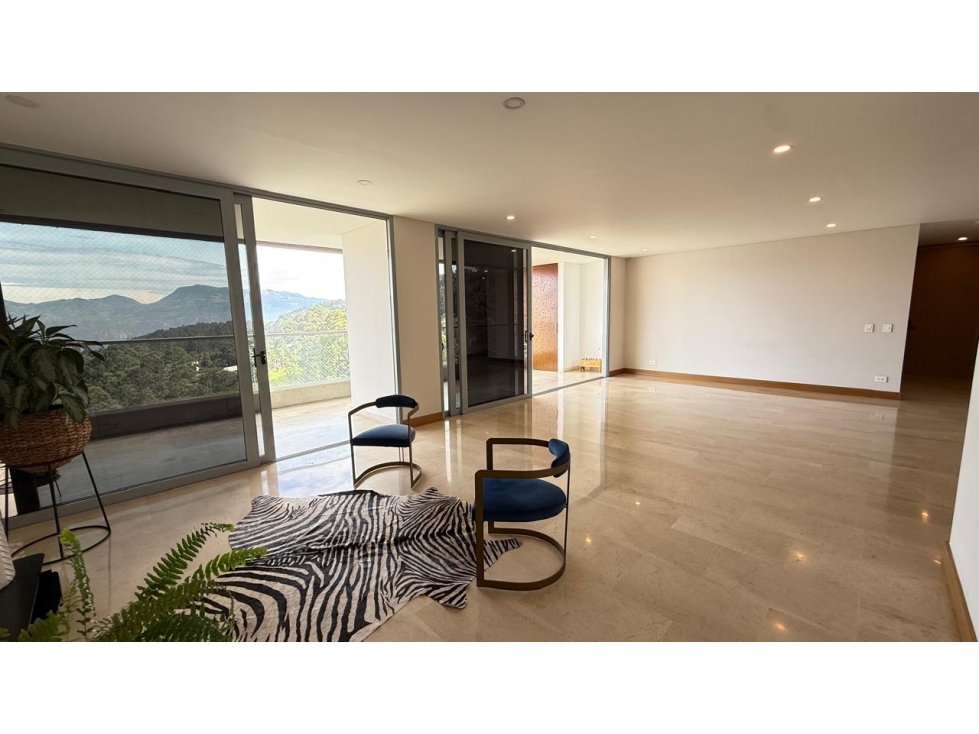 Apartamento en venta El Poblado, Cola del Zorro Vigía de los Bosques