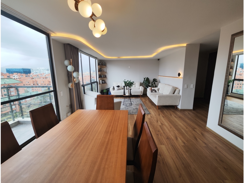 HERMOSO PENTHOUSE EN ARRIENDO EN EXCLUSIVO CONJUNTO — foto 4
