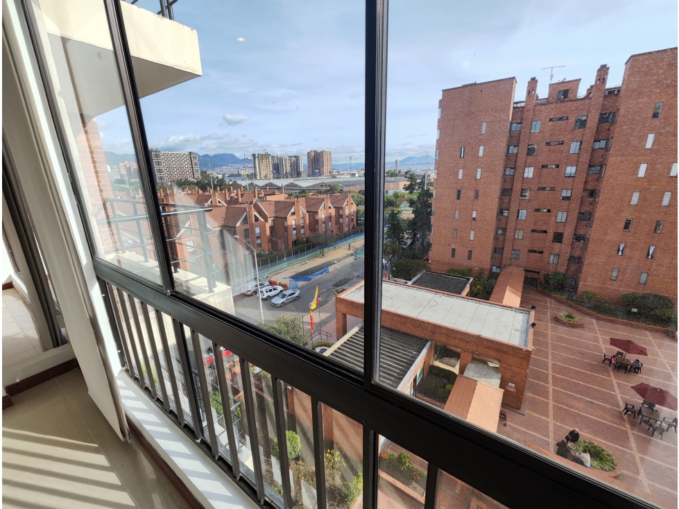 APARTAMENTO EN VENTA CIUDAD SALITRE CR 7 PISO — foto 4