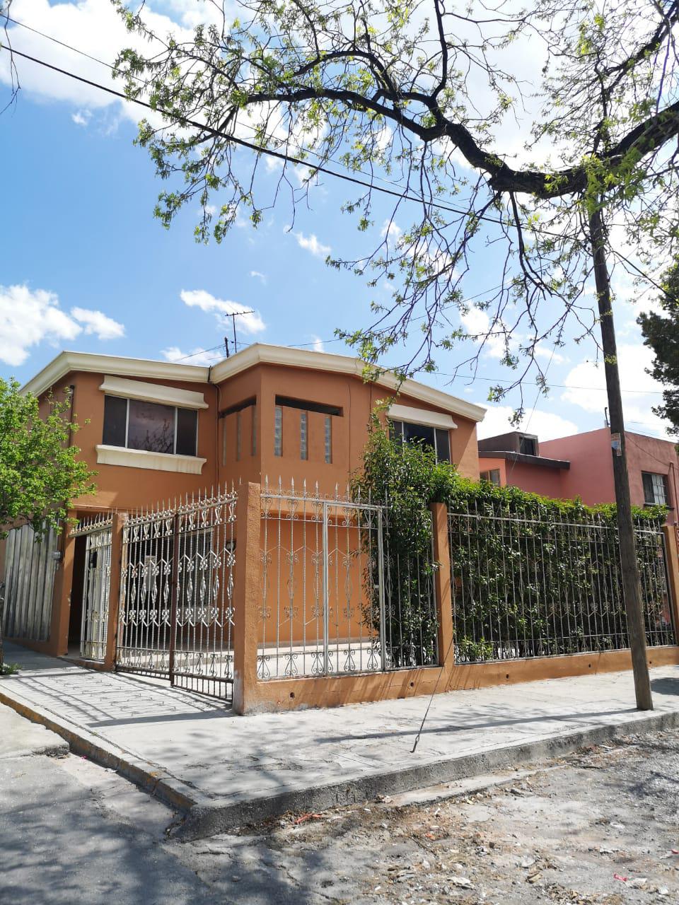 Casa en Renta Col San Lorenzo