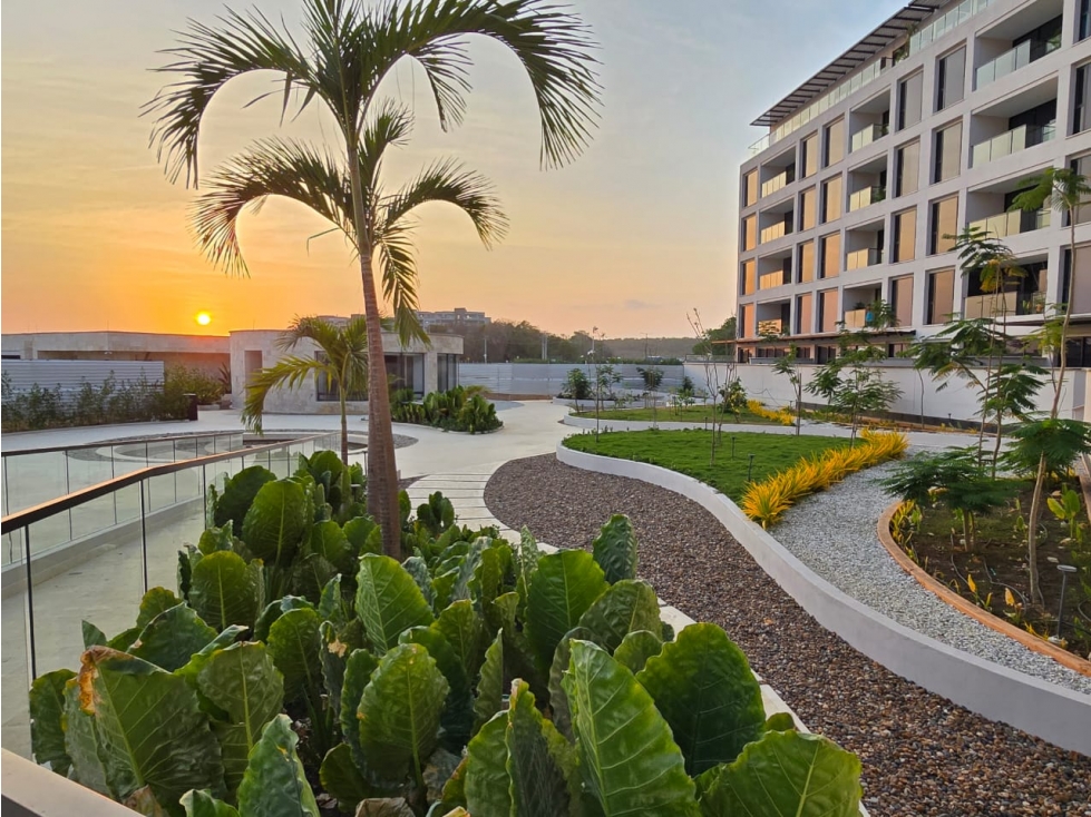MERAKI CLUB Y RESIDENCES