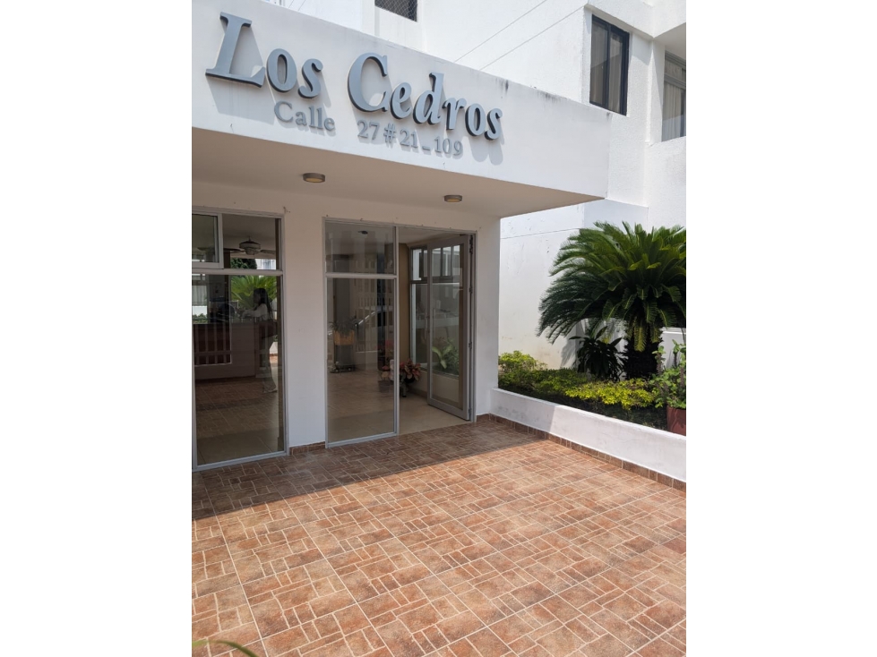 LOS CEDROS